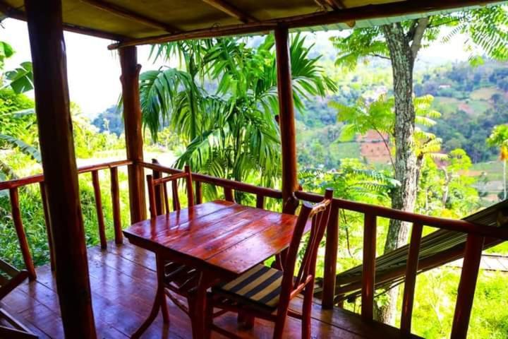 Ella Bamboo Cabana Exterior foto